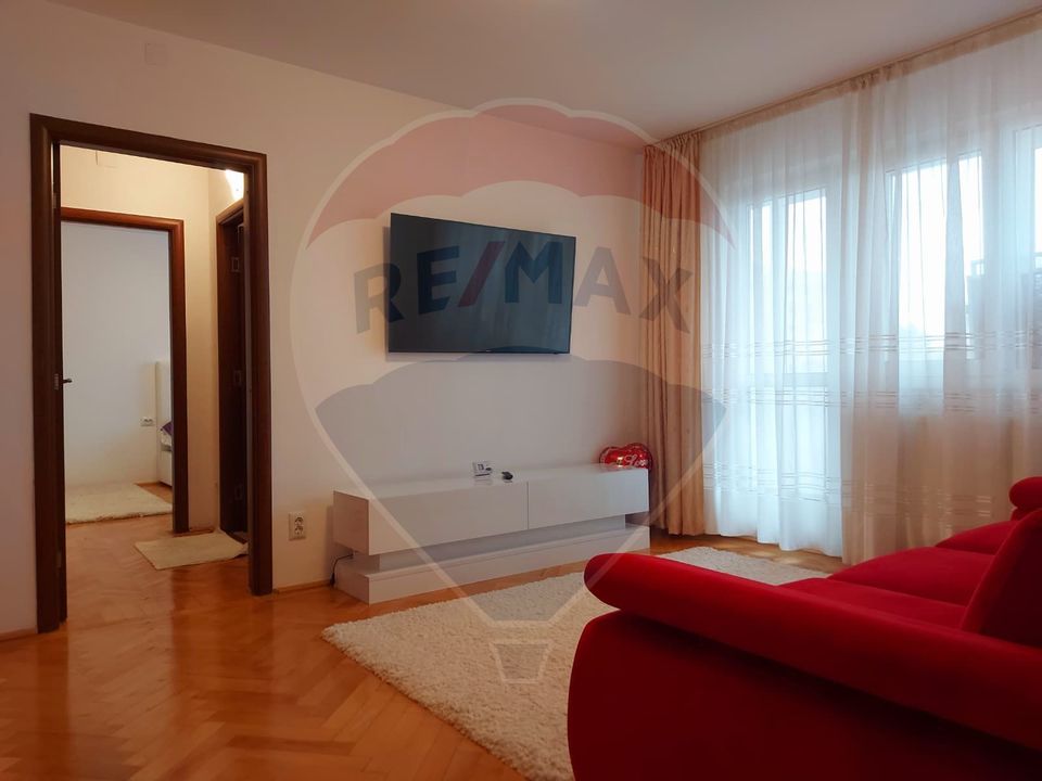 Apartament cu 3 camere de închiriat în zona Astra!