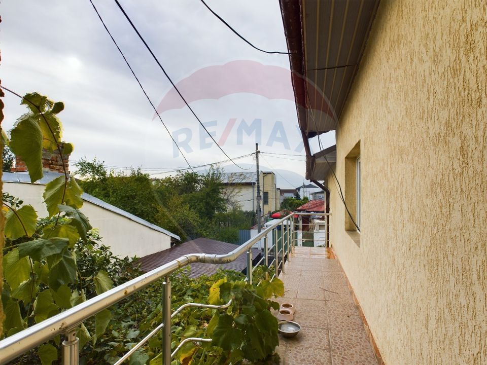 6 room House / Villa for sale, Andronache area