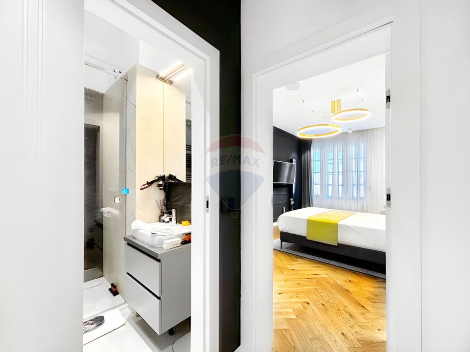 Vedere directă spre Piața Unirii, finisaje lux, apart. chirie, 97.6 mp