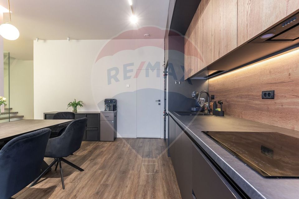 6-room smart villa with rooftop pool – for rent