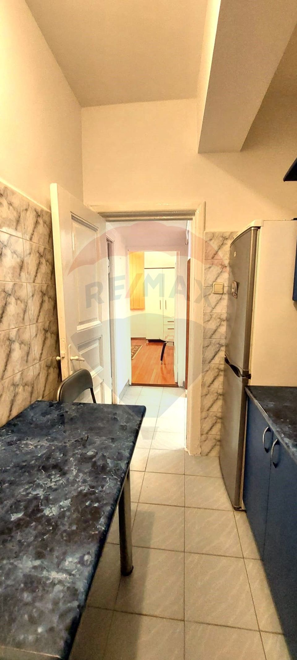 For rent apartment 2 rooms, dec, semi-basement, Dimitrov