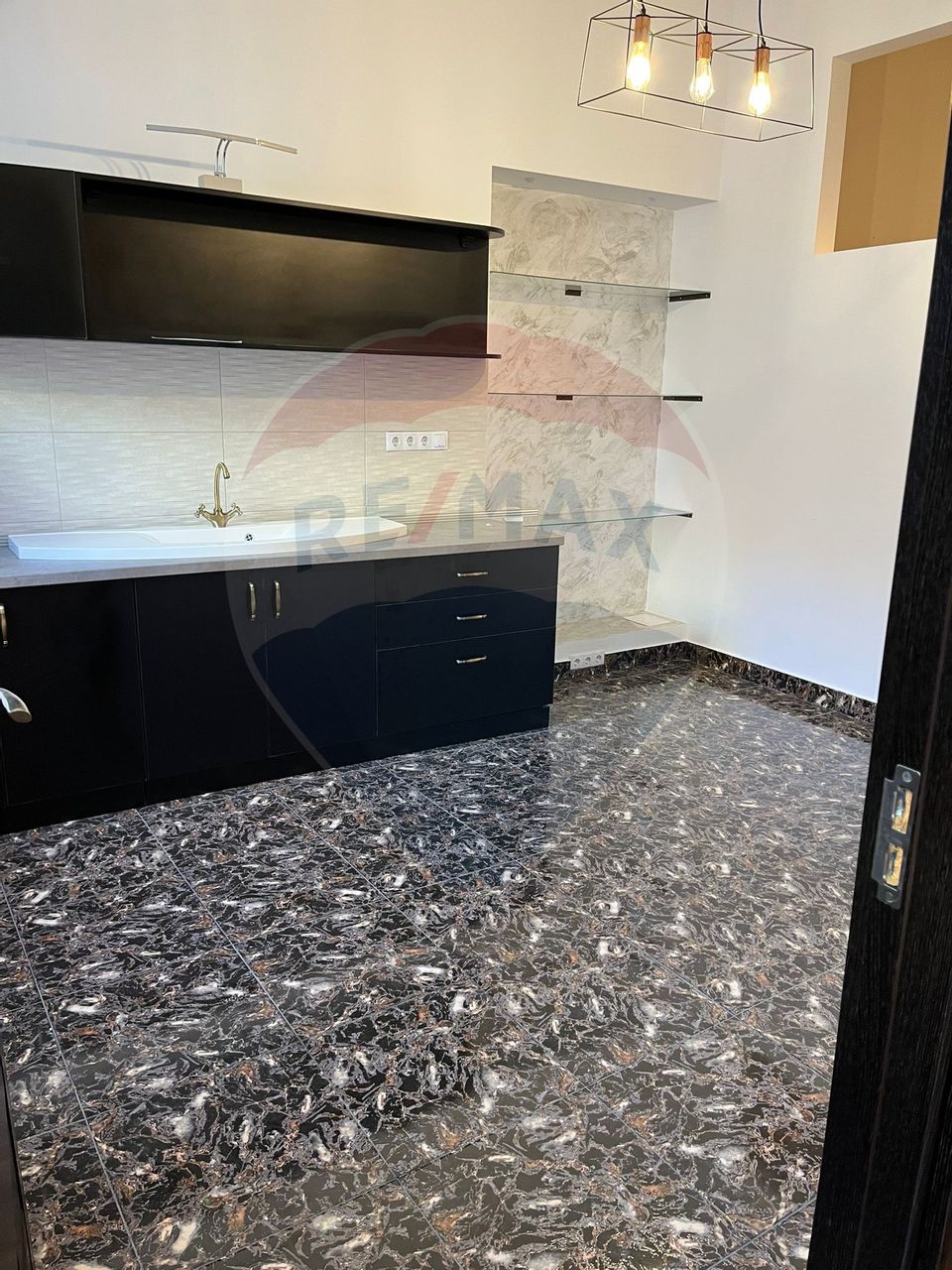 Spatiu comercial de inchiriat, zona centrala