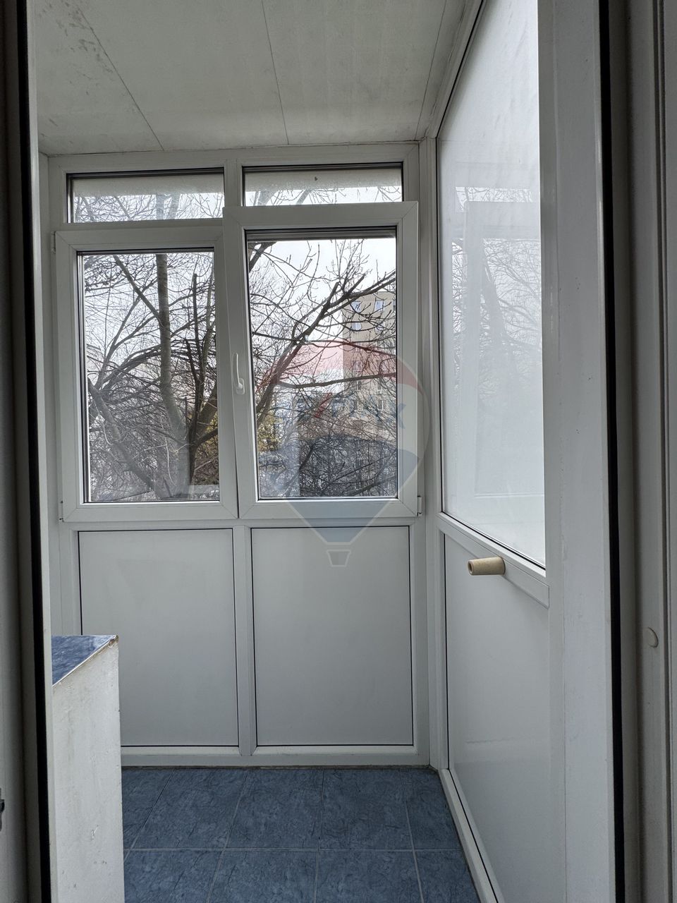 Apartament 2 camere de vanzare - Podul Giurgiului