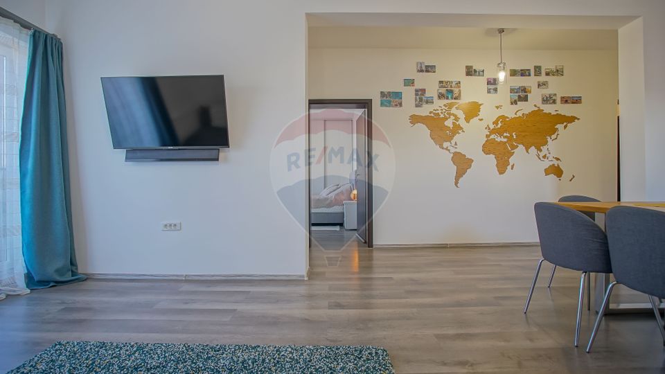 !! VANDUT !!  Apartament spațios, terasă proprie, Tractorul, Brașov