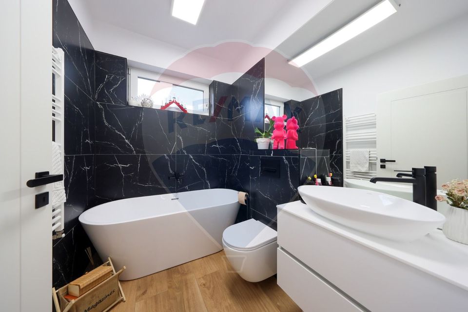 Casă  prima utilizare  -  4 camere teren 467