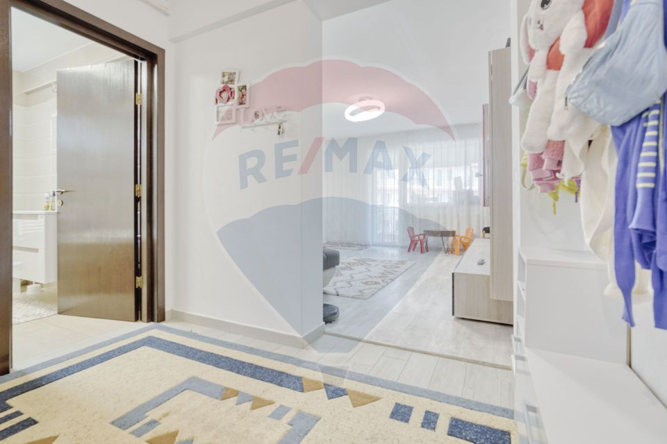 2 room Apartment for sale, Tractorul area