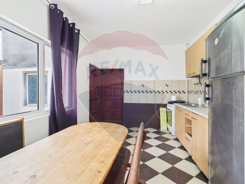 Casa cu 5 camere de vanzare Ciorogarla 1682mp teren