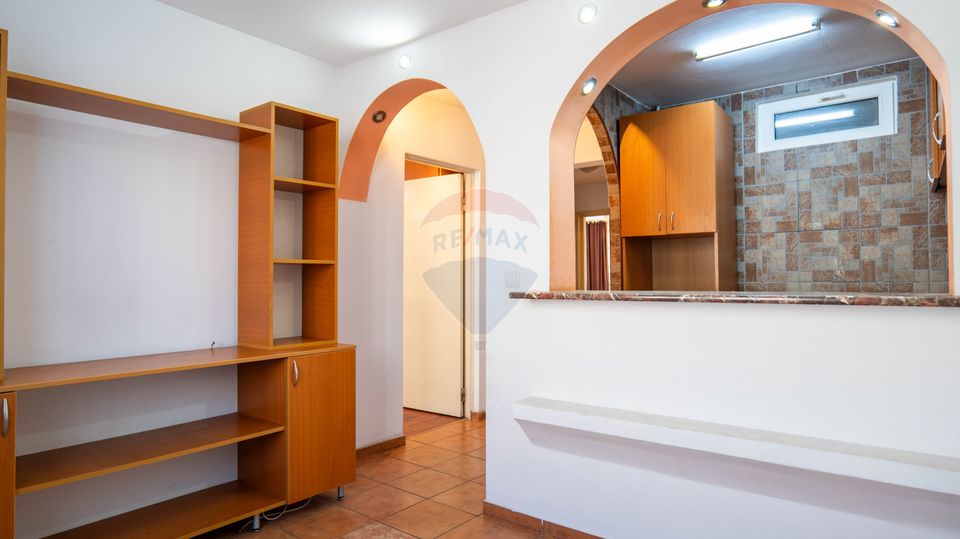 Vanzare apartament 4 camere, zona Pasajul Doamna Ghica