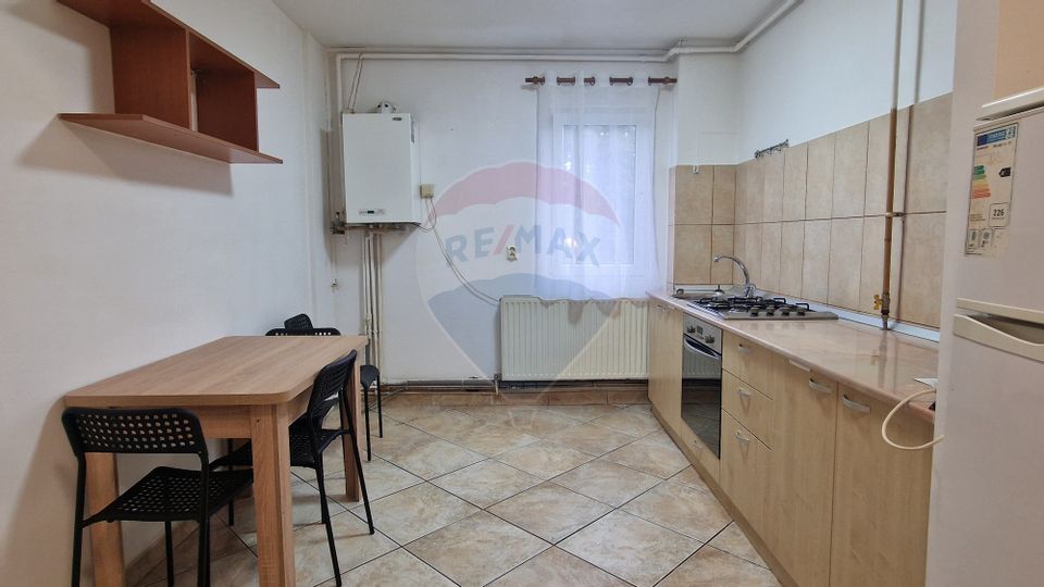 Apartament 2 camere - zona Centrul Civic