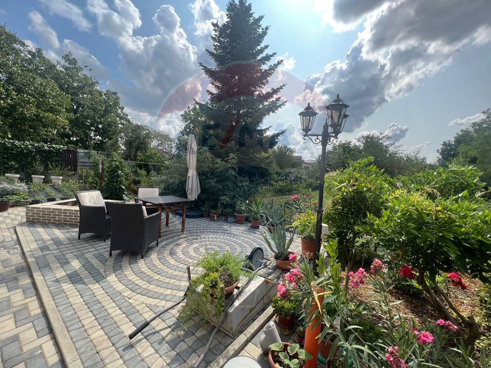 6 room House / Villa for sale, Central area