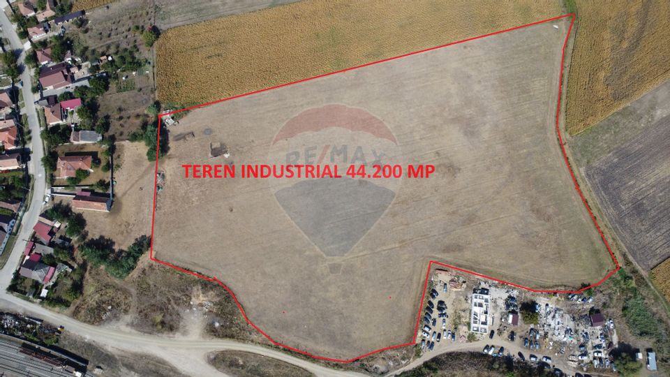 Teren industrial 4,42 ha – lângă gara Vințu de Jos