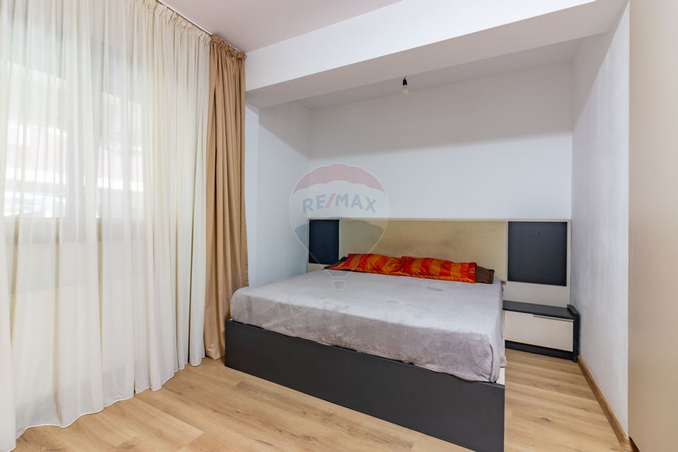 Apartament cu 4 camere si gradina proprie de vanzare/ str.  Amurgului