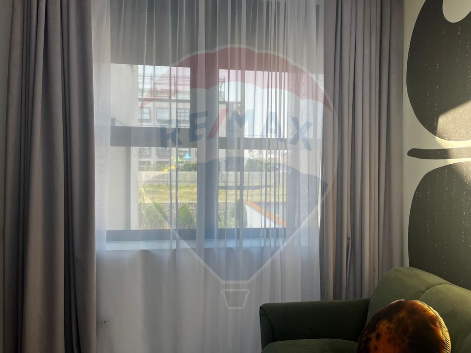 De inchiriat Casă / Vilă 6 camere în Voluntari