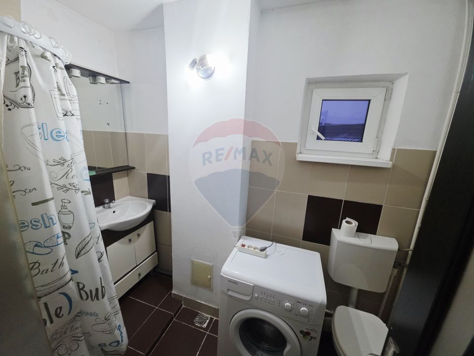 Apartament cu 1 camere de vânzare  Zona Carpați, Piatra Neamț