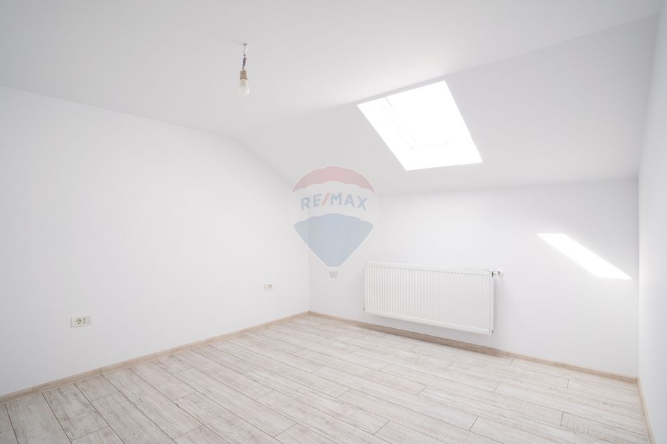 4 room House / Villa for sale