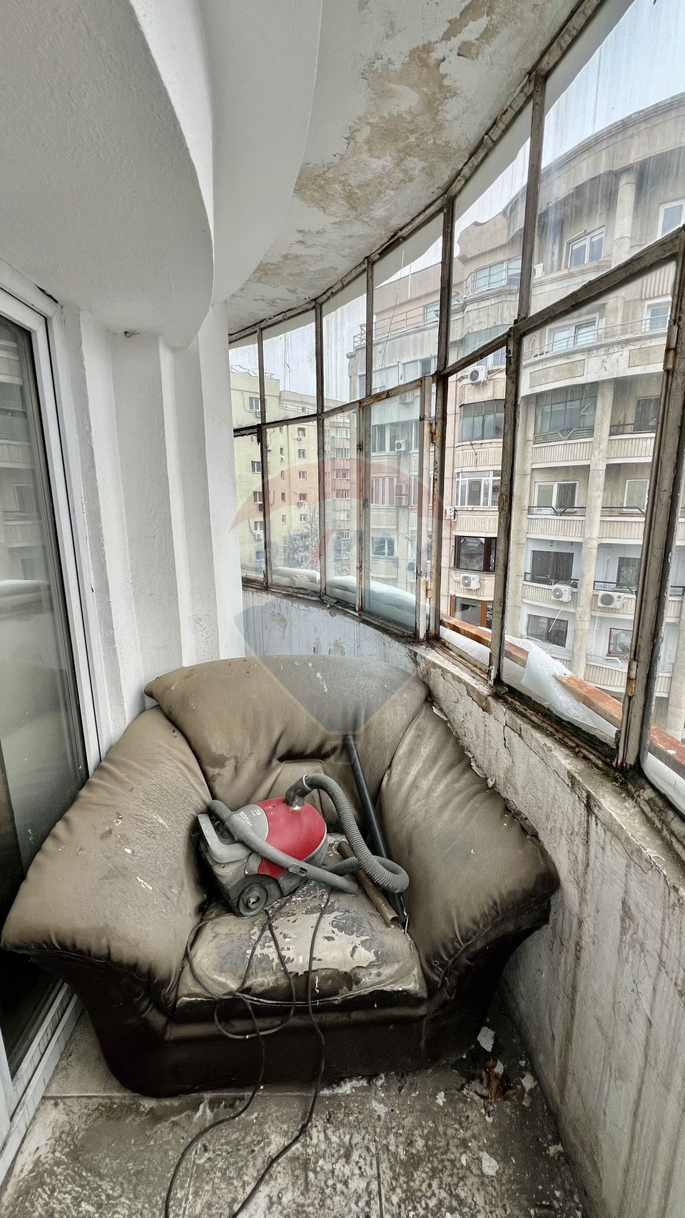 Garsoniera - Bulevardul Decebal - antecontract SEMNAT