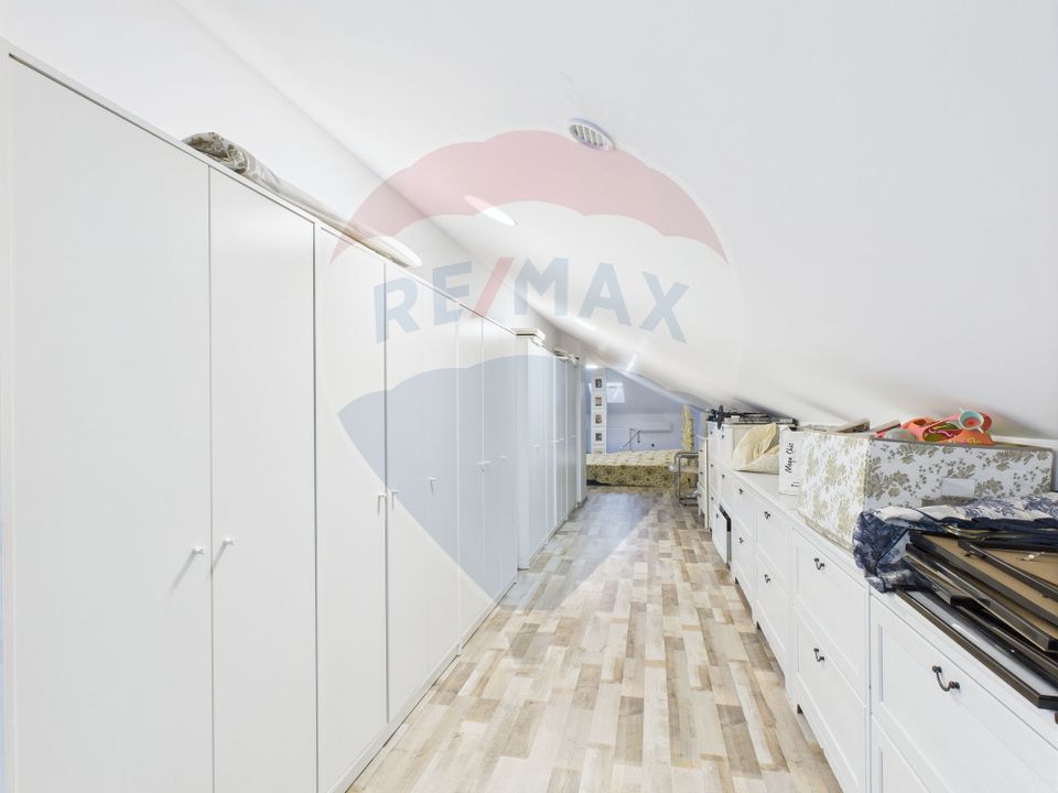 Casa pasiva autonoma Peris Cocioc 380 mp utili P+M teren 1040 mp