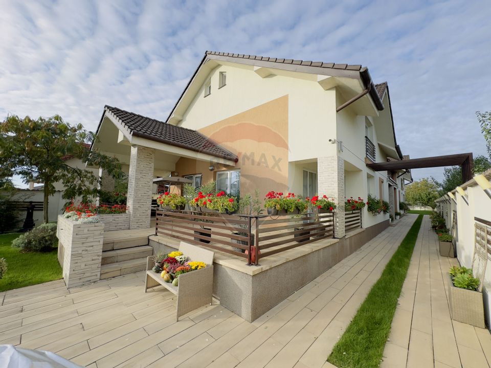 10 room House / Villa for sale