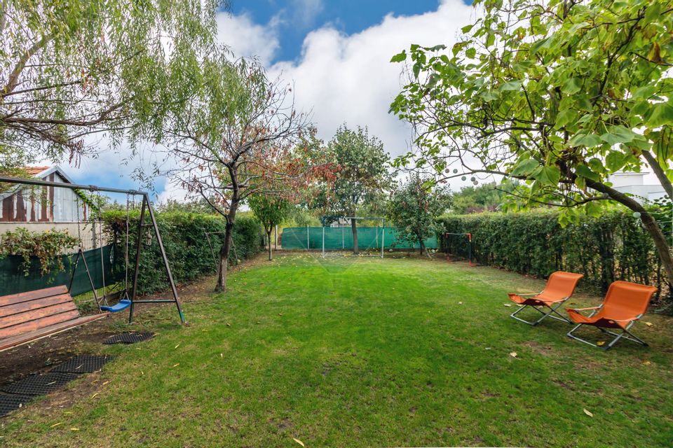 House / Villa in Buftea, all utilities, near the lake, bus, shops