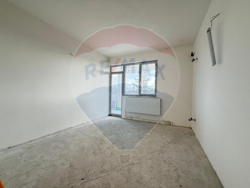 Vila P + 1 de vanzare in Eforie Nord teren proprietate 300 mp