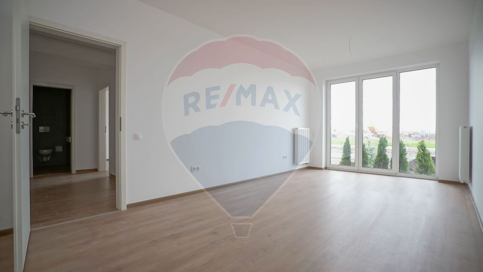 2 room Apartment for sale, Tractorul area