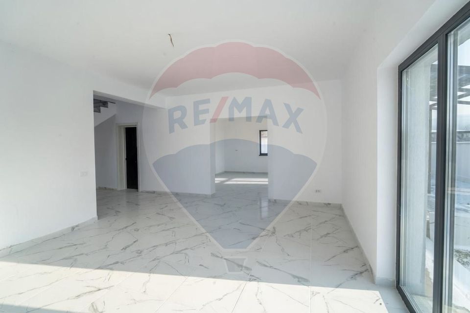 VILA MODERNA, ARHITECTURA CONTEMPORANA