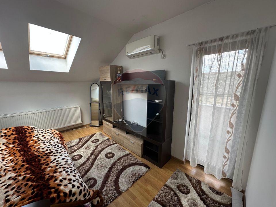 2 room Apartment for rent, Boul Rosu area