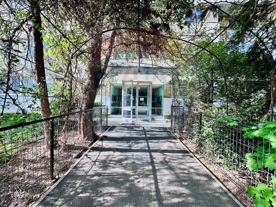 Apartament de inchiriat-Bd. Timisoara, Metrou Romancierilor 5-7 minute