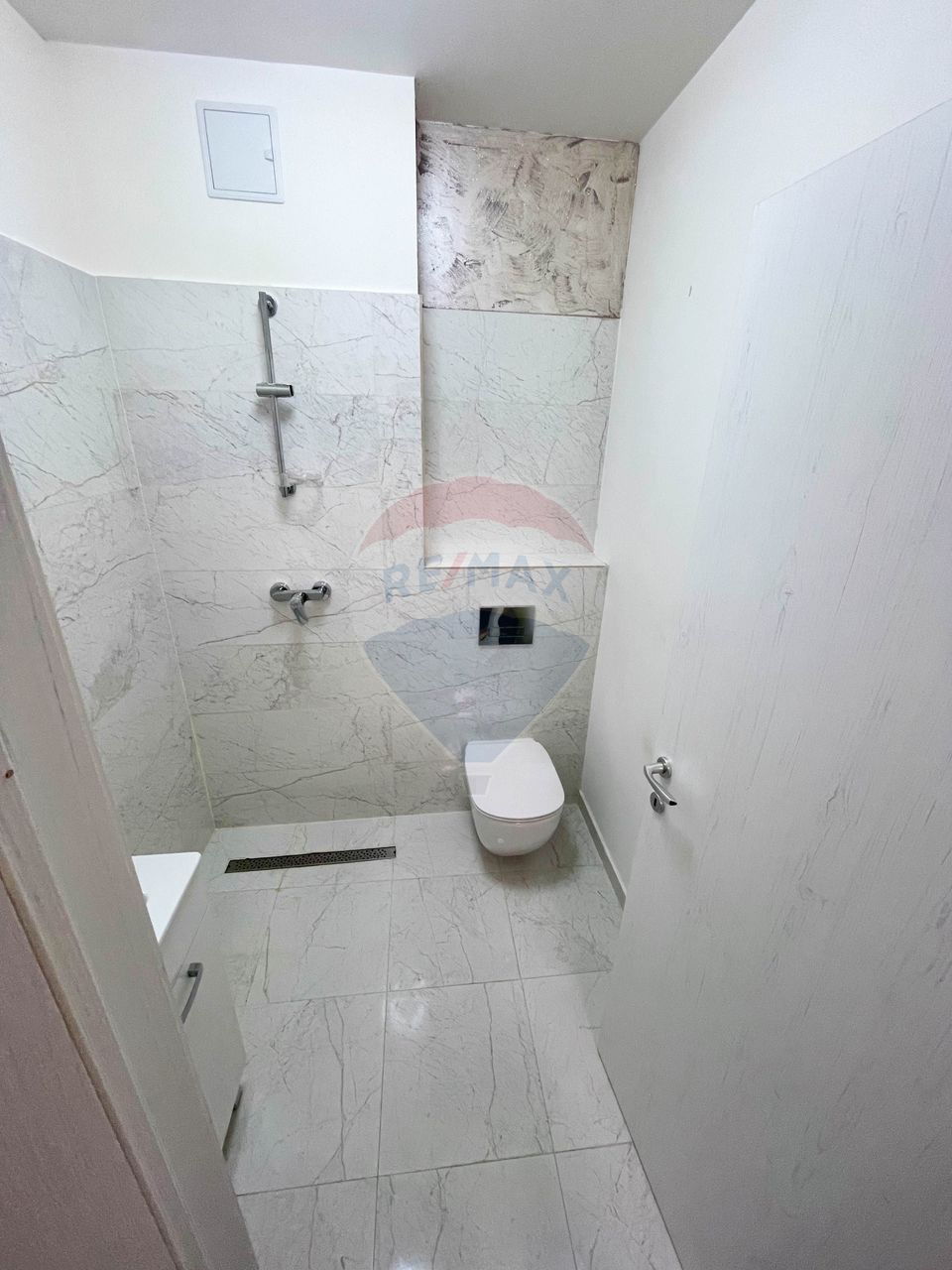 Apartament 4 camere UNIC - PREMIUM de vanzare| Dobroiesti| Regnum Spa