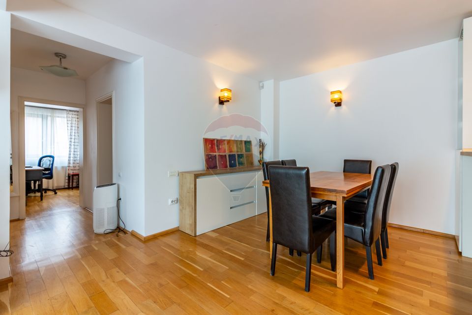 Casă / Vilă în zona Odai, Otopeni, strada privata