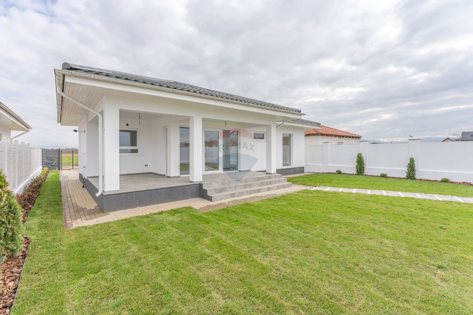 4 room House / Villa for sale