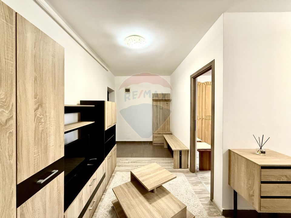 Apartament cu 2 camere decomandate pe str. Eroilor, Floresti