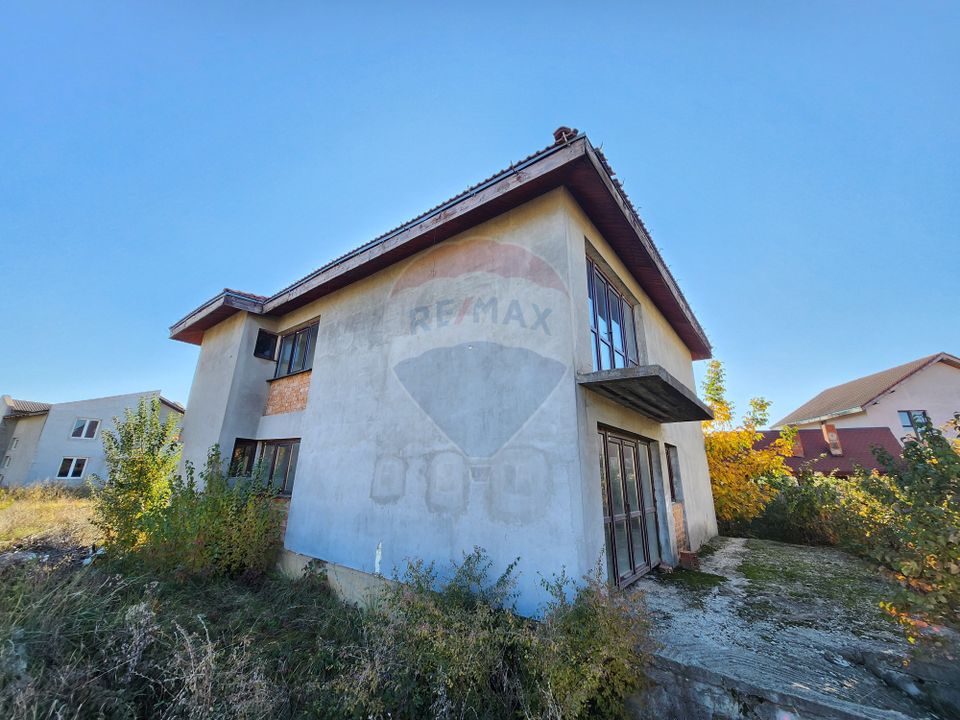 5 room House / Villa for sale, Aviatiei area