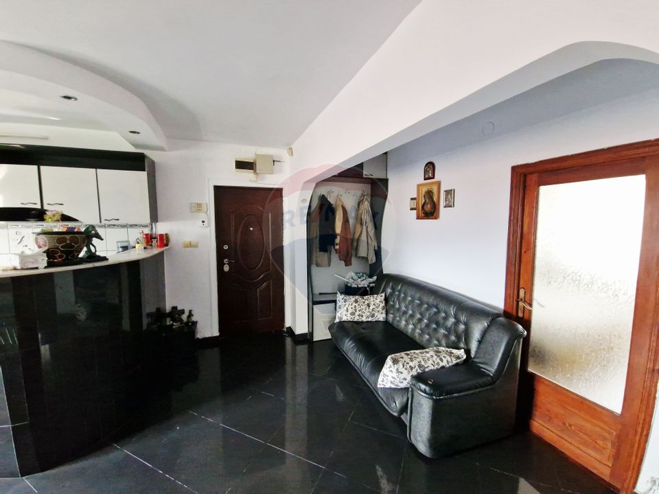 3 room Apartment for sale, Calea Romanului area