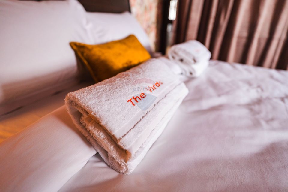 VILA “THE VARDO”, PREDELUT | 8 CAMERE DUBLE PREMIUM LANGA PADURE