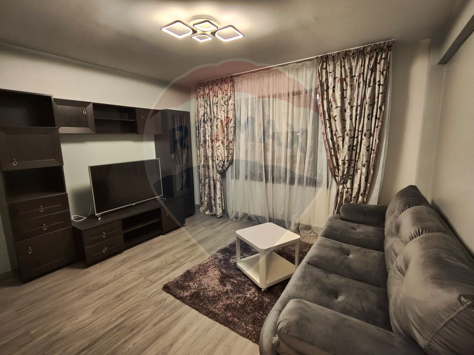 2 room Apartment for rent, 1 Mai area