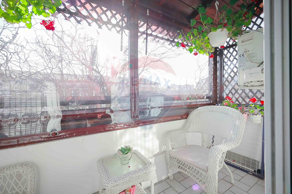 3 room Apartment for sale, Decebal area