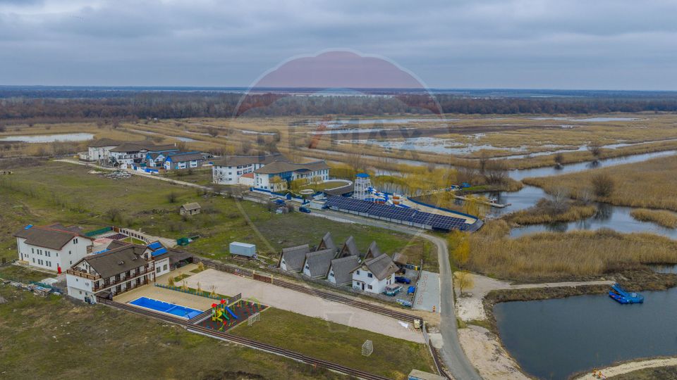 39 room Hotel / Pension for sale