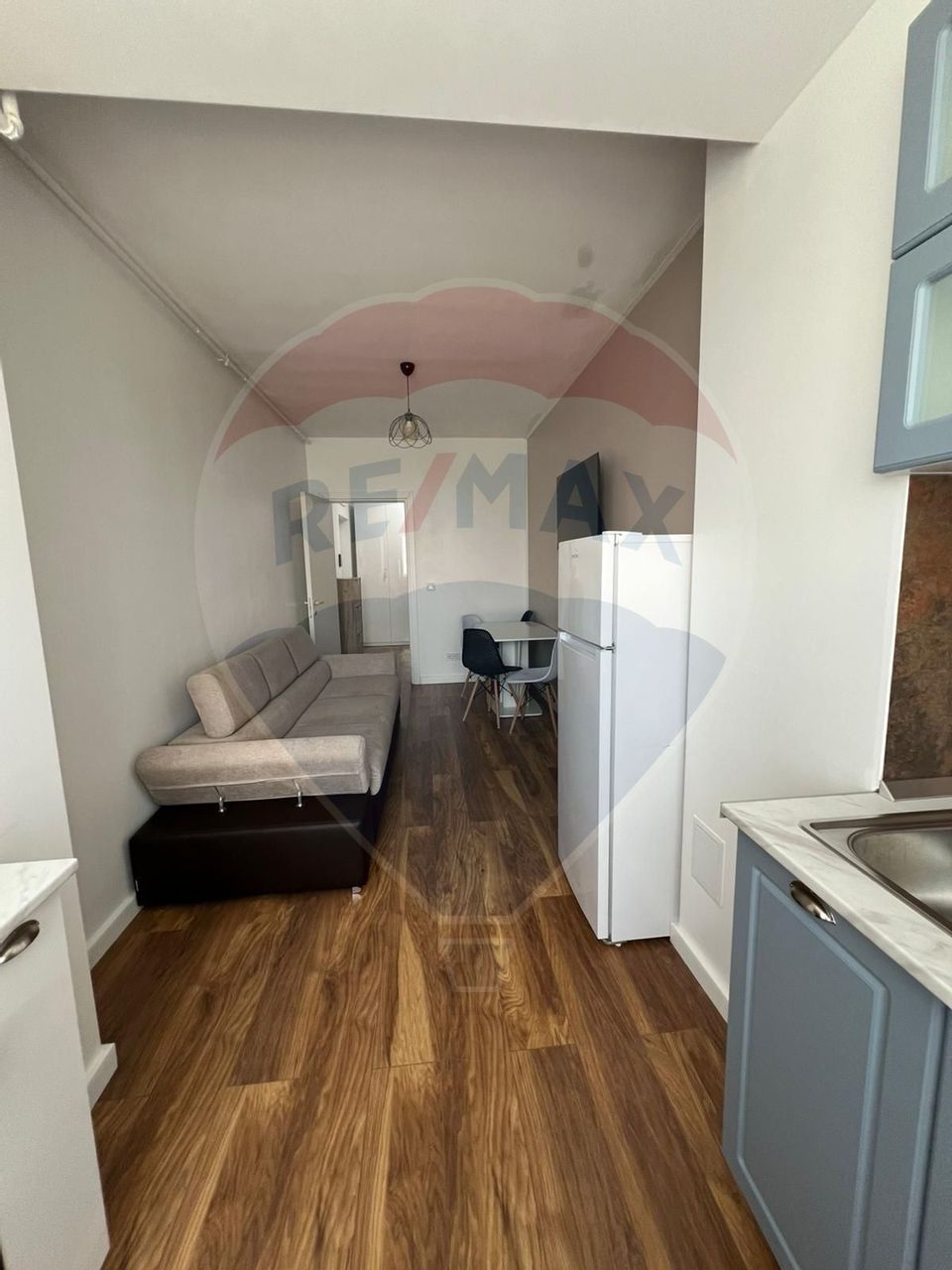 Apartament cu 2 camere de închiriat în zona Pipera