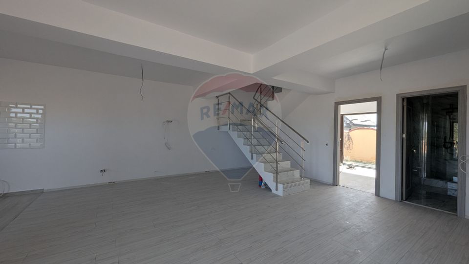 De Vanzare Duplex Comuna Berceni Str Lebedelor Asfaltată 0% Comision
