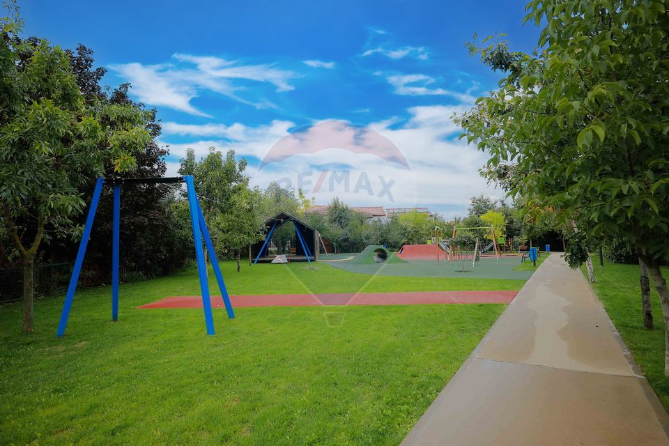 Casă de vânzare cu 3 dormitoare, cartier Europa, Oradea