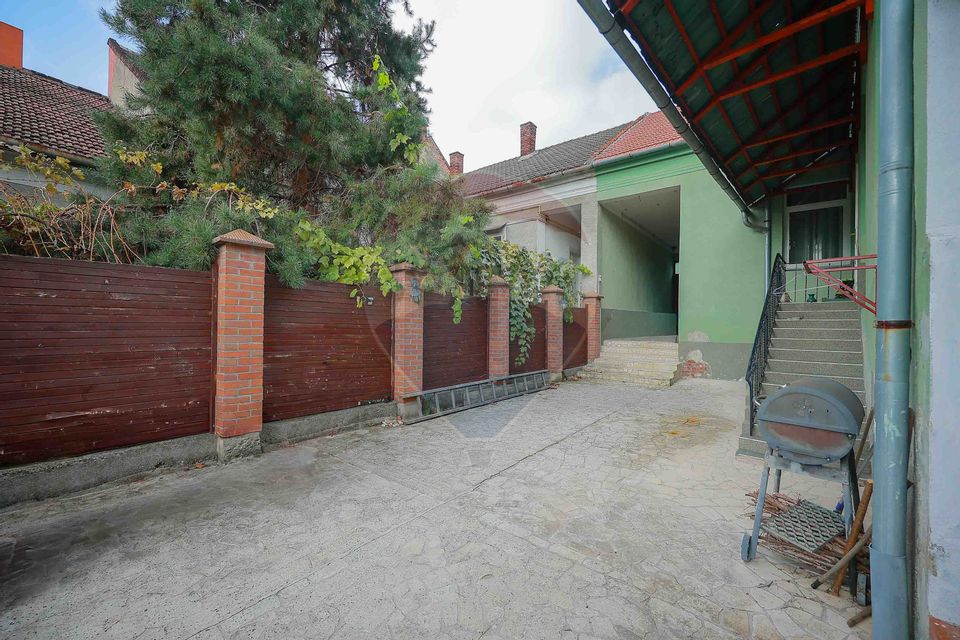 4 room House / Villa for sale, Ultracentral area