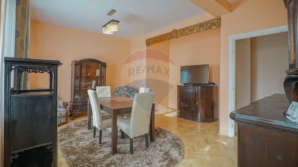 REZERVAT ! Apartament cu 3 camere de închiriat zona centrala