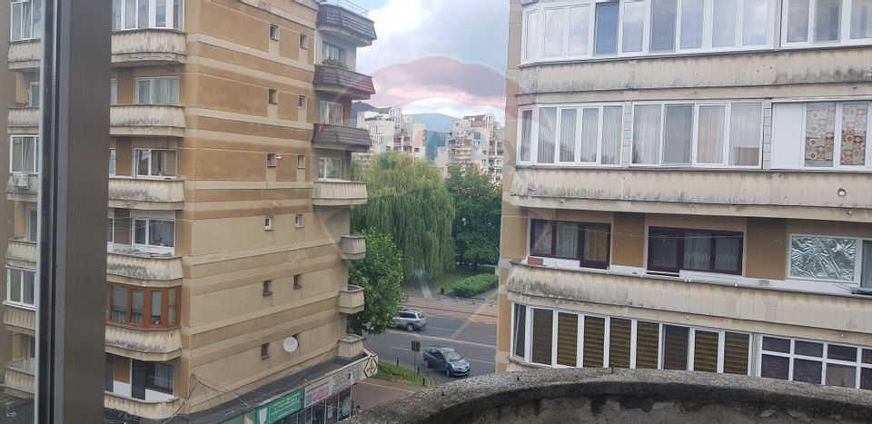 Apartament cu 3 camere de vânzare în zona Ultracentral!