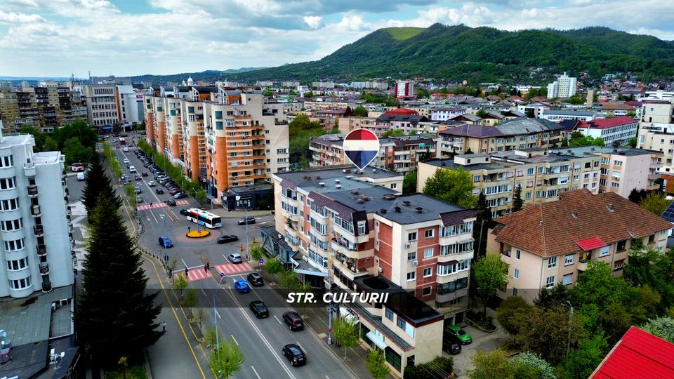Rar în Centru: De Vanzare cu Vedere Panoramica  Mobilat Complet