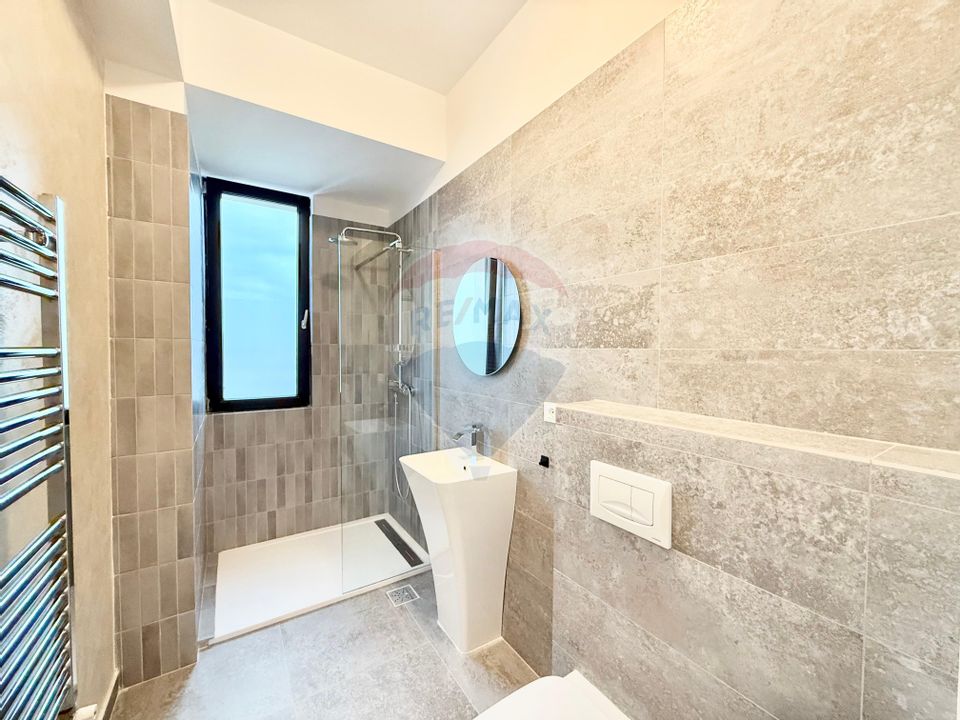 De inchiriat | Apartament 4 cam, terasa 11 mp, parcare | Delea Veche