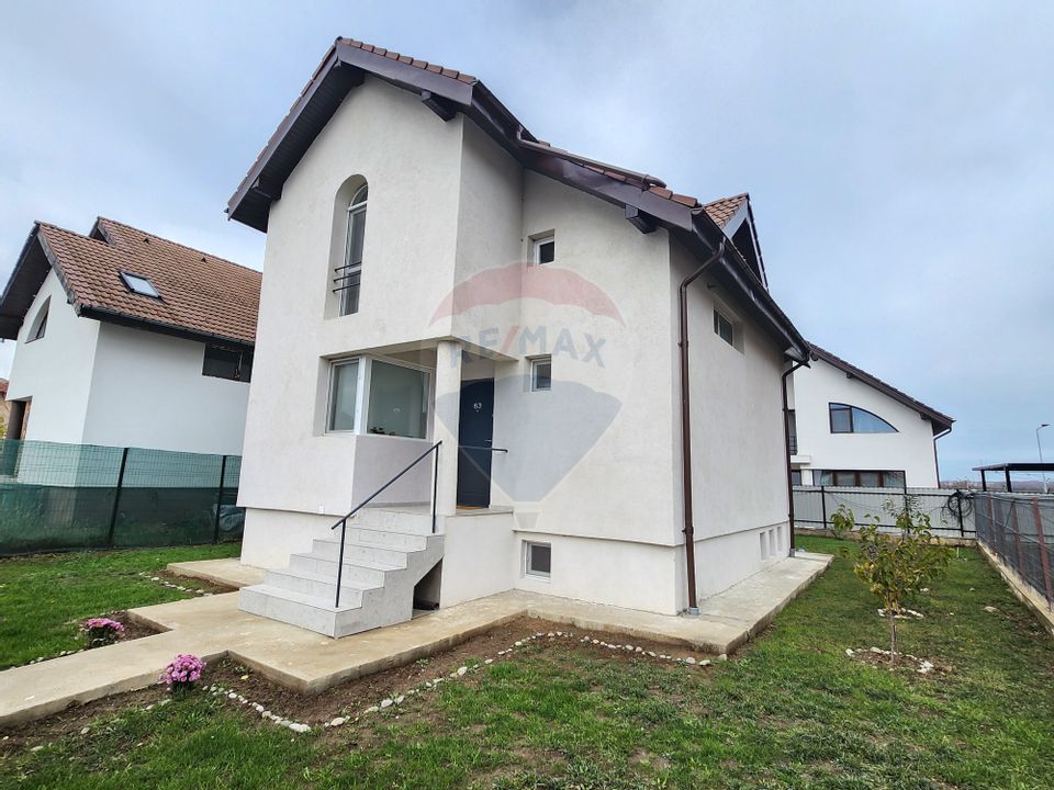 4 room House / Villa for sale, Aviatiei area