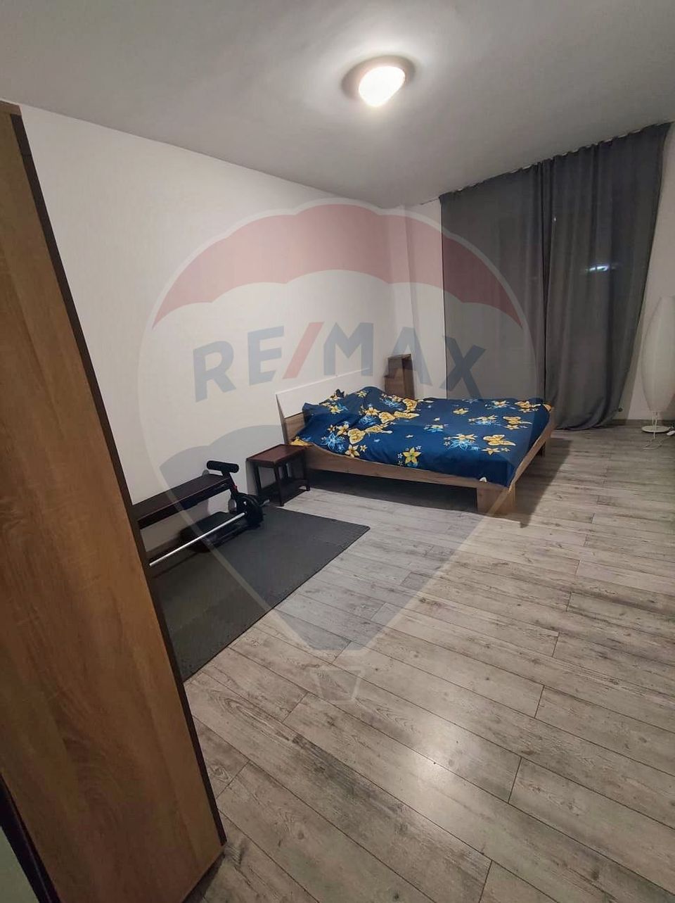 Apartament cu 3 camere, mobilat și utilat, Străulești