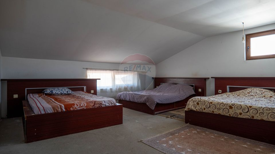 150sq.m Commercial Space for sale