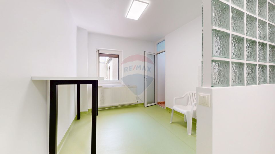 70sq.m Commercial Space for rent, Calea Bucuresti area